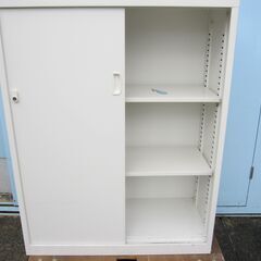 引違い書庫　ホワイト　鍵あり　生興製ＡＮＷ－３４Ｓ　880ｘ400ｘ1120の画像