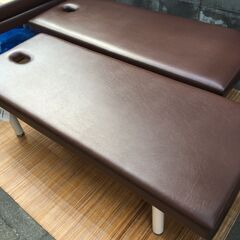 ④Takada マッサージベッド 有孔 高田ベッド シンプル 診察 施術台 整体 鍼灸 整骨院 福祉施設の画像