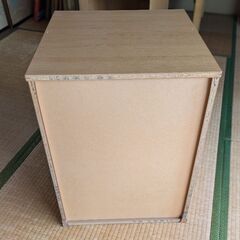 木製収納棚A（扉付き）の画像