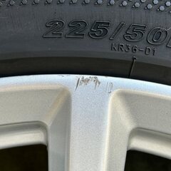 ベンツ用ヤナセディーラーオプション17インチホイールとスタッドレス。の画像