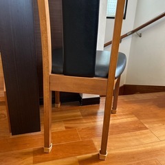 ダイニングチェアの画像