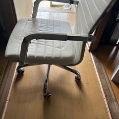 デスクチェアの画像
