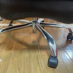 ビジネスチェアー譲りますの画像