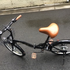 折りたたみ自転車の画像