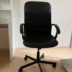 学習デスク　椅子セット
の画像