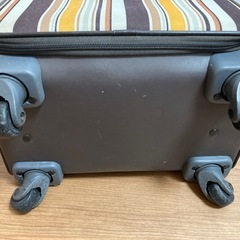 キャリーケース　機内持込サイズの画像