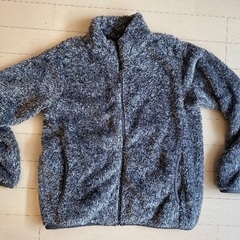 美品　UNIQLO フェイクファー　サイズ150の画像