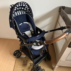 アップリカ　AB型ベビーカーの画像