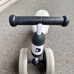 ディーバイク　三輪車の画像