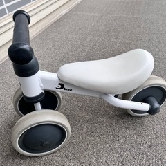 ディーバイク　三輪車の画像
