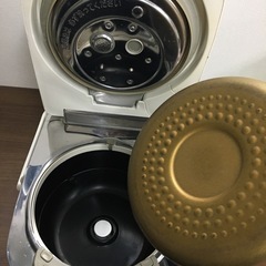 炊飯器の画像
