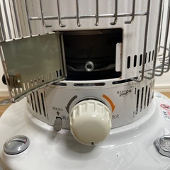 トヨトミ　自然通気形開放式石油ストーブ　KS-67F 動作確認済み　日本製
の画像