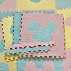 ジョイントマット　プレイマット ベビー　子供　ミッキーマウス 全45枚　の画像