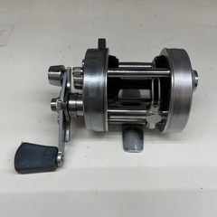 ベイトリール（アブガルシアアンバサダー2500C）の画像