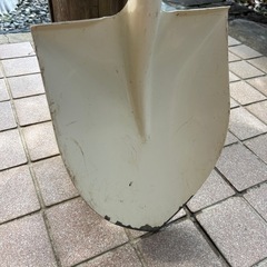 商談中　スコップ　ショベル　剣型ショベルの画像
