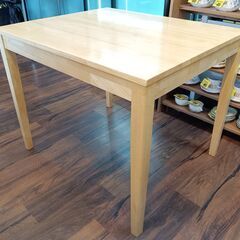 ダイニングテーブル　サイズ（約）幅90cm×奥75.5cm×高71cm　　■近隣配送無料 買取GO‼　栄和店の画像