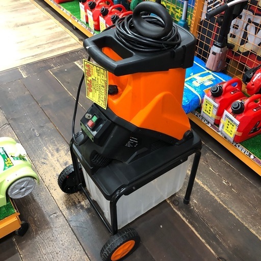 【店頭お渡し限定】（25-10-14）YARDFORCE　ガーデン枝シュレッダー　YF5458