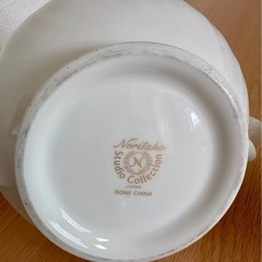 ノリタケ　ボーンチャイナ　ティーポットセットの画像