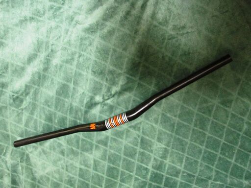 【軽量221g】レースフェイス カーボンハンドルバー ７３０ｍｍ