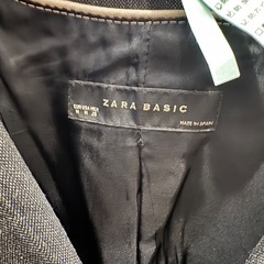 【中古】ZARA 4点セット パンツスーツ上下と新品ブラウス2枚の画像