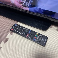 SHARP AQUOS 32型液晶テレビ(2019年製)の画像