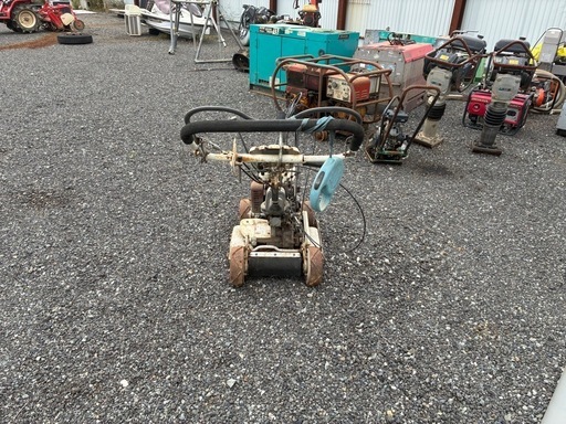 スパイダーモア草刈り機