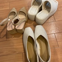 【お取引中】24.5cm パンプス・サンダル【3足】の画像