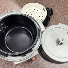 IRIS OHYAMA 電気圧力鍋 KPC-MA3 ピスタチオグリーンの画像