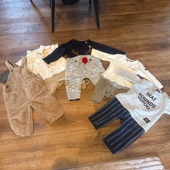 子ども服 まとめ売り 70-120 ロンパース 70-80 夏服 冬服 futafuta GAP クリスマス トナカイロンパース スプラトゥーン champion アウトドア グローバルワークの画像