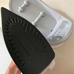 ニトリ　コードレス　スチームアイロンの画像