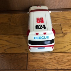 救急車 おもちゃの画像