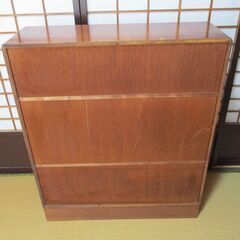 茶だんすの画像