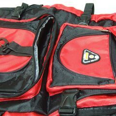 リュックサック / レッド色 X ブラック色　/ 40～50L?サイズ　　の画像
