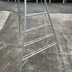 ★アルミ製 三脚脚立 約 3m 10段★の画像