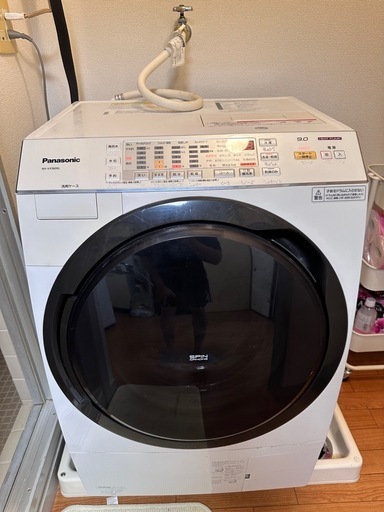 洗濯機を出品します。 2万円でお譲りします。 洗濯・乾燥機能ともに問題なく使えます。 まだ普通に使用中です。 引き取りに来ていただける方、よろしくお願いします。 気になる方はご連絡ください。