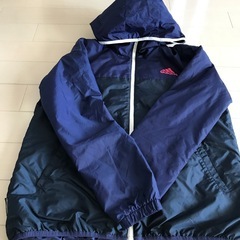 アディダス　ジャンバー　ジャンバー  上着　Tシャツ　シャツ　パーカーの画像