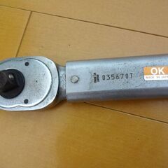 ■TOHNICHI 東日製作所 ラチェット付プリセット形トルクレンチ QL200Nの画像