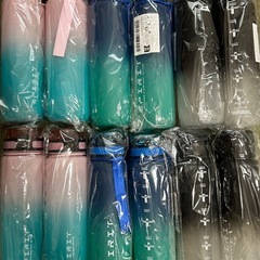 新品‼️まとめ買い450円〜‼️グラデーション水筒 1L 部活　運動会　カップルおそろい　ダイエットの画像