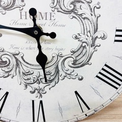 洋風 掛け時計 アンティーク調の画像