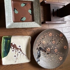 額皿、絵皿数点の画像