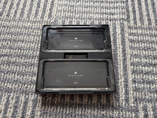 CORSAIR DOMINATOR TITANIUM(黒)RGBダミーメモリー CORSAIR DOMINATOR TITANIUM Memoryの身長は？ | CORSAIR