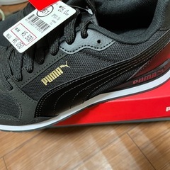PUMA スニーカー　25.0の画像