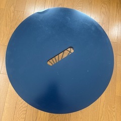 IKEA サイドテーブルの画像