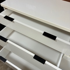 ニトリ キッチンキャビネット コンセント付き
の画像