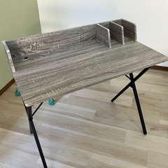 おしゃれ
机の画像