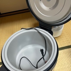 2升炊き炊飯器の画像