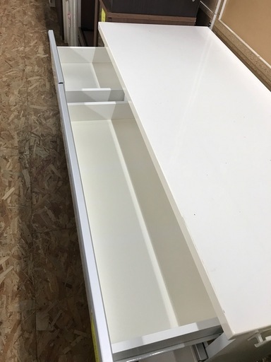 ジャングルジャングル貝塚店　食器棚　ホワイト　大容量　貝塚市　二色浜　リサイクルショップ