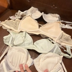 【お取引中
】B75 新品未使用　ブラジャーの画像