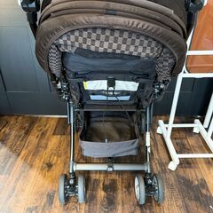 Combi ベビーカー　ディアクラッセ　オート4キャス　XY-500の画像
