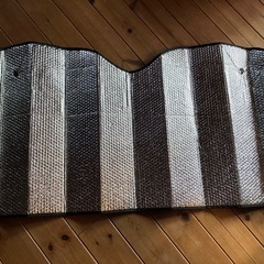 カーシェード　日除けの画像